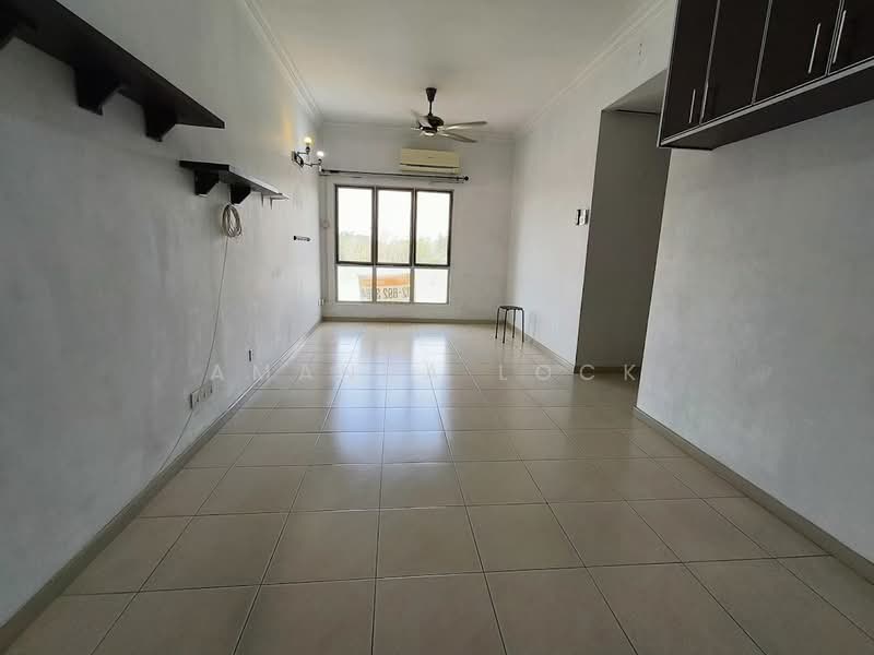 Pangsapuri untuk Disewa di Baiduri Court Apartment - Amanda Lock - Living Room - PropertyGuru.com.my