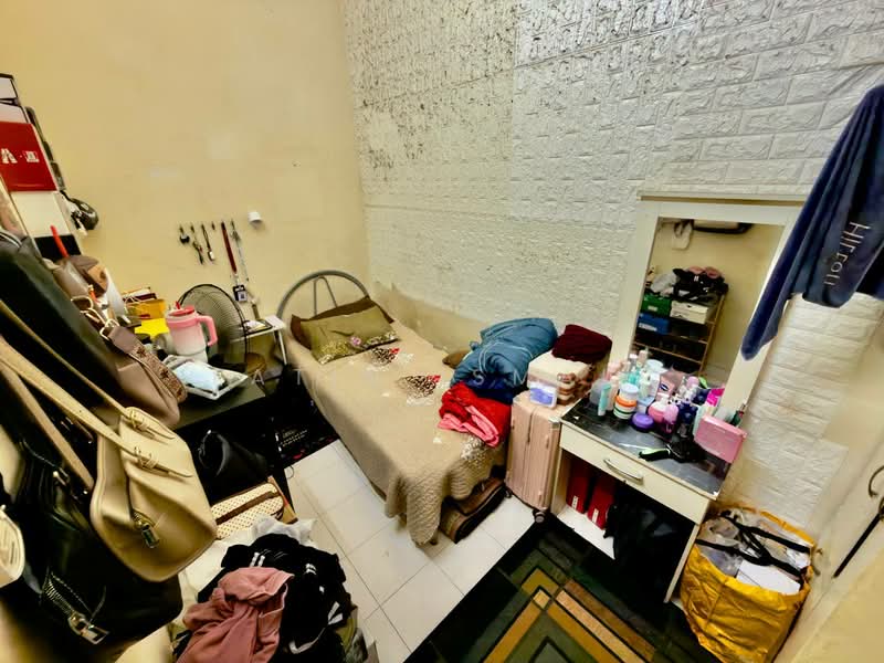 Rumah Teres 3-Tingkat untuk Dijual di Ukay Perdana (Ulu Kelang) - Fatin Ismail - Bedroom - PropertyGuru.com.my