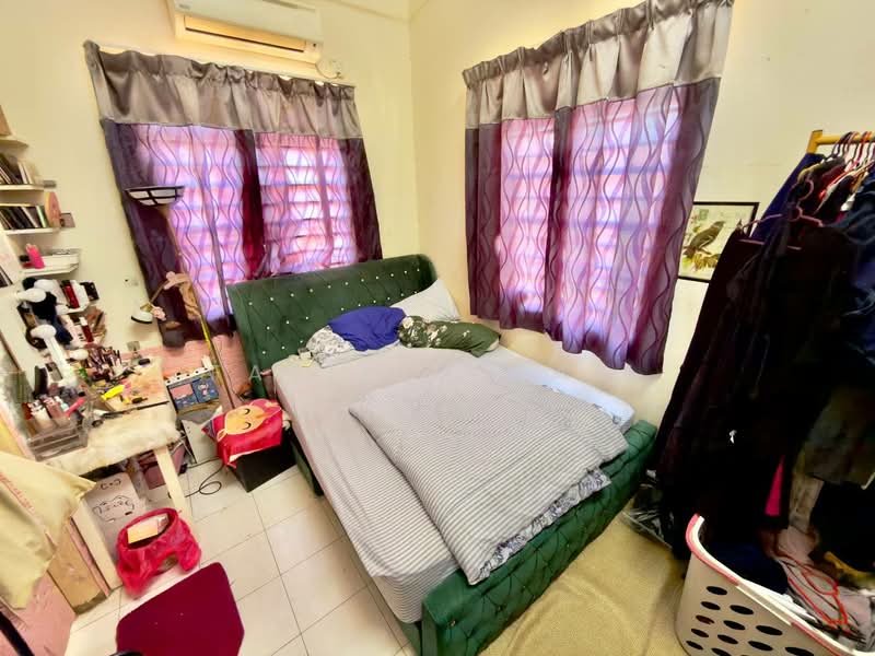Rumah Teres 3-Tingkat untuk Dijual di Ukay Perdana (Ulu Kelang) - Fatin Ismail - Bedroom - PropertyGuru.com.my