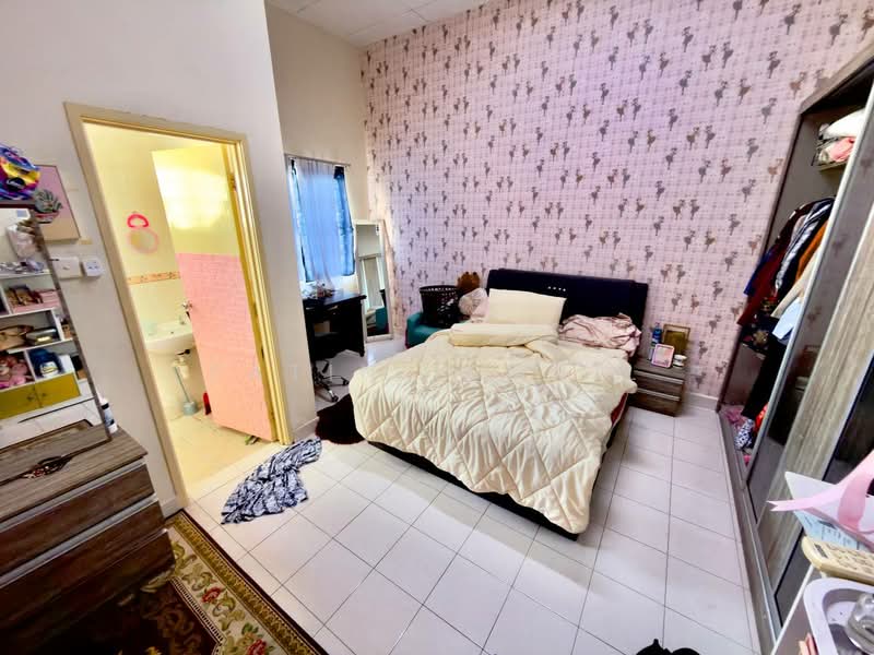 Rumah Teres 3-Tingkat untuk Dijual di Ukay Perdana (Ulu Kelang) - Fatin Ismail - Bedroom - PropertyGuru.com.my