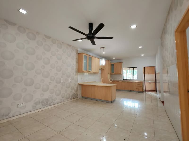 Rumah Berkembar untuk Dijual di Puchong (Selangor) - Eric Foo - Kitchen - PropertyGuru.com.my
