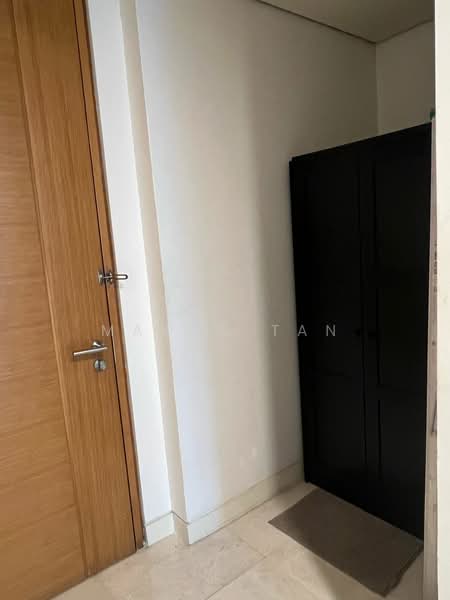 Kondominium untuk Disewa di Condominium @ The Troika - Marco Tan - Entrance - PropertyGuru.com.my