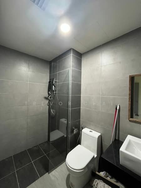 Kondominium untuk Disewa di Kuchai Sentral - Trevor Chai - Bathroom - PropertyGuru.com.my