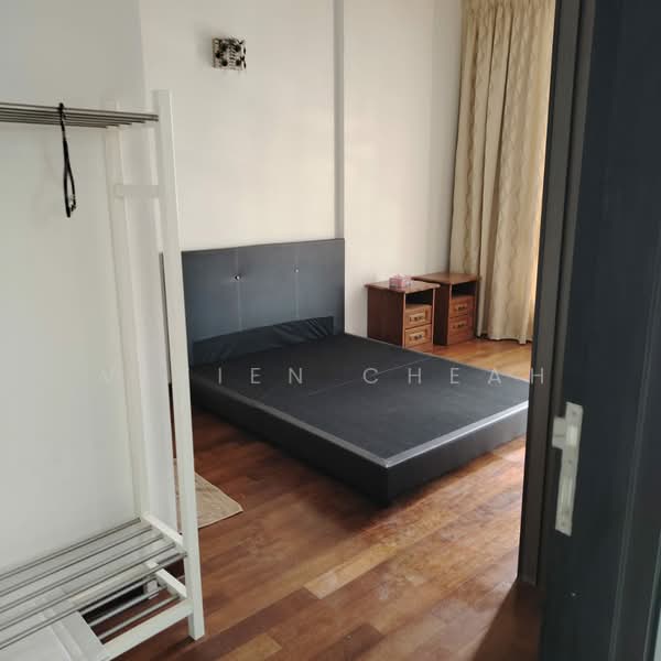 Kondominium untuk Dijual di The Cantonment - Vivien Cheah - Bedroom - PropertyGuru.com.my