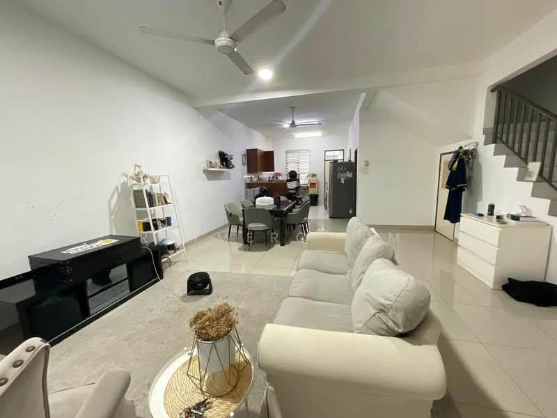 Terraced House for Sale in Saujana Rawang (Rawang) - Raymerc Lim - Living Room - PropertyGuru.com.my