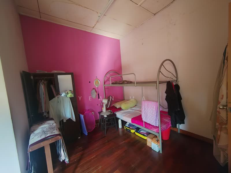Apartment for Sale at Bandar Tasik Puteri - Yean Ma - Bedroom - PropertyGuru.com.my