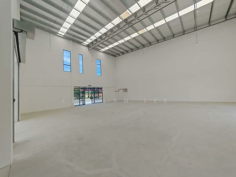 Factory for Rent in Puncak Alam (Selangor) - Jesslyn Lee - Interior - PropertyGuru.com.my