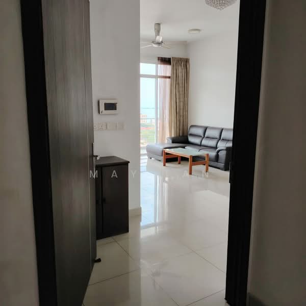 Kondominium untuk Dijual di The Cantonment - May Tan - Living Room - PropertyGuru.com.my