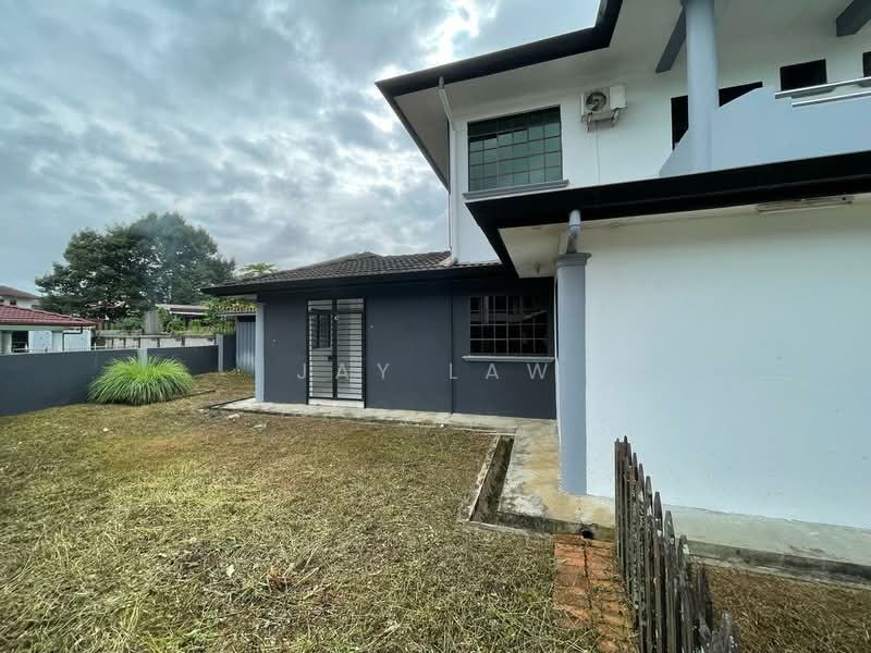 Rumah Berkembar untuk Dijual di Stampin (Kuching) - Jay Law - PropertyGuru.com.my