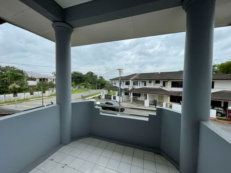 Rumah Berkembar untuk Dijual di Stampin (Kuching) - Jay Law - PropertyGuru.com.my