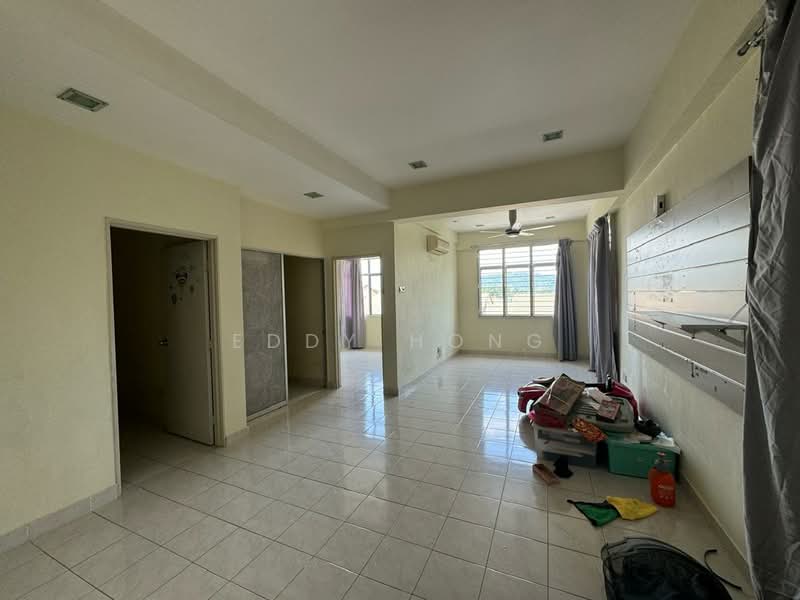 Rumah Bandar untuk Dijual di Batu 9 (Cheras) - Eddy Hong - Living Room - PropertyGuru.com.my