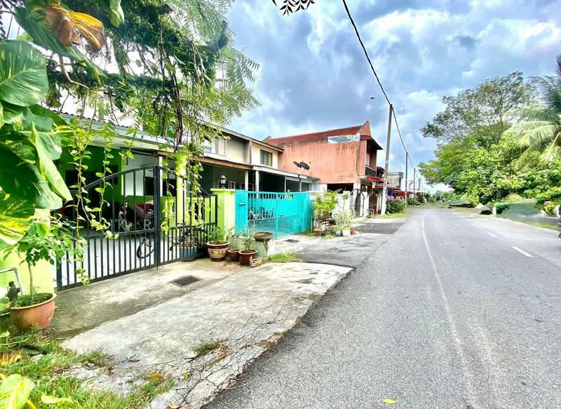 Rumah Teres 2 Tingkat untuk Dijual di Taman Lingkaran Nur (Cheras) - Akramin Firdaus Bin Mokhtar - PropertyGuru.com.my