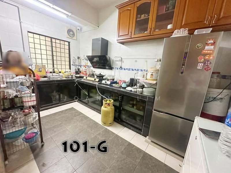2-storey Terraced House for Sale in Port Klang (Pelabuhan Klang) (Selangor) - Joanne Lim - Kitchen - PropertyGuru.com.my
