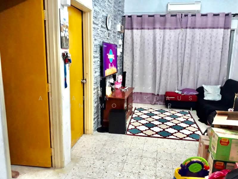 1-storey Terraced House for Sale in Bandar Bukit Mahkota (Bangi) - Akramin Firdaus Bin Mokhtar - PropertyGuru.com.my