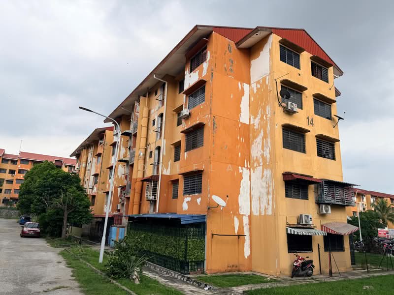 Flat for Sale at Flat PKNS Seksyen 8 - Norlela . - Exterior - PropertyGuru.com.my