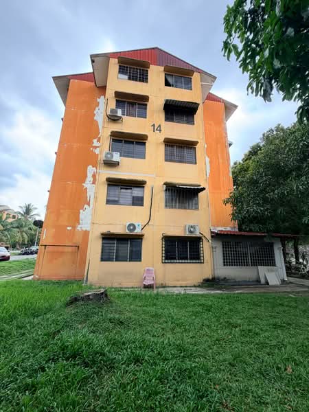 Flat for Sale at Flat PKNS Seksyen 8 - Norlela . - Exterior - PropertyGuru.com.my