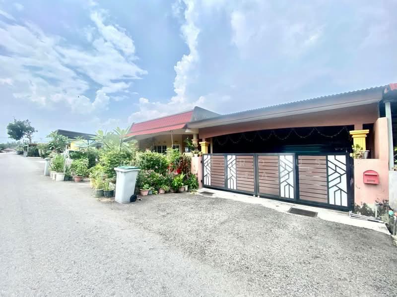 Rumah Teres 1 Tingkat untuk Dijual di Taman Desa Rhu (Sikamat) - Akramin Firdaus Bin Mokhtar - PropertyGuru.com.my