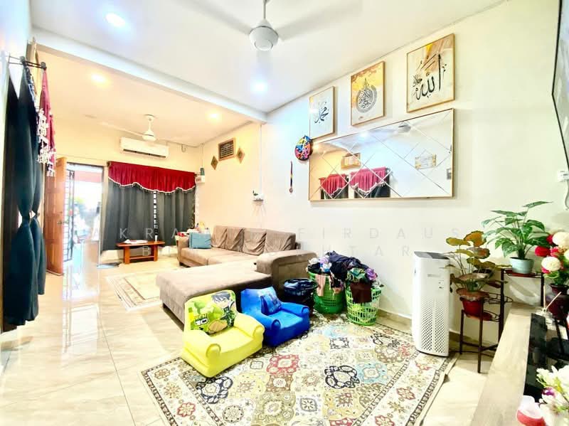 Rumah Teres 1 Tingkat untuk Dijual di Taman Desa Rhu (Sikamat) - Akramin Firdaus Bin Mokhtar - PropertyGuru.com.my