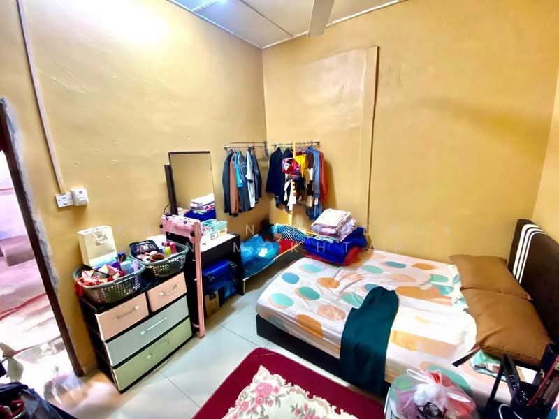 Rumah Teres 1 Tingkat untuk Dijual di Taman Desa Rhu (Sikamat) - Akramin Firdaus Bin Mokhtar - PropertyGuru.com.my
