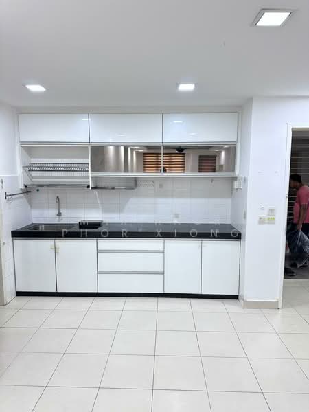 Pangsapuri untuk Disewa di Seri Baiduri - Max Khor Phor xiong - Kitchen - PropertyGuru.com.my