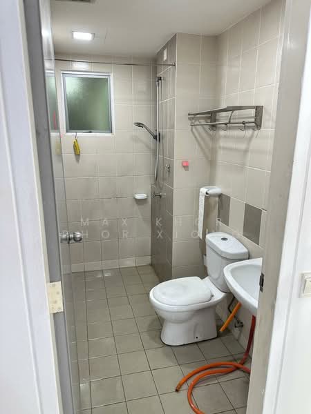 Pangsapuri untuk Disewa di Seri Baiduri - Max Khor Phor xiong - Bathroom - PropertyGuru.com.my