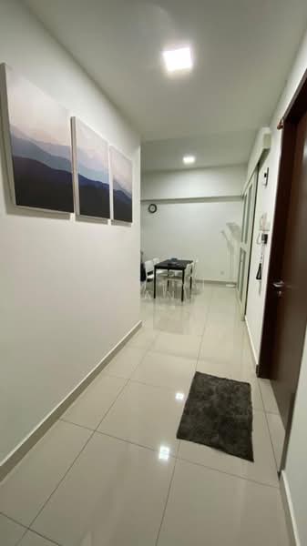 Condominium for Rent at Lake Point Residence - Yam Yi Han - Corridor - PropertyGuru.com.my