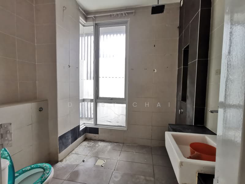 2-storey Terraced House for Sale in Taman Putra Prima (Puchong) - Debby Chai - Bathroom - PropertyGuru.com.my