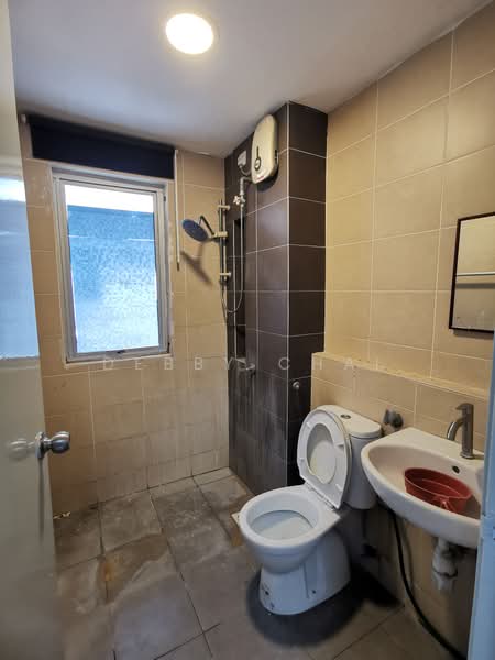 2-storey Terraced House for Sale in Taman Putra Prima (Puchong) - Debby Chai - Bathroom - PropertyGuru.com.my