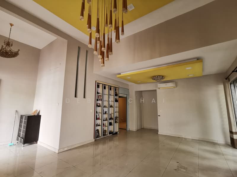 2-storey Terraced House for Sale in Taman Putra Prima (Puchong) - Debby Chai - Living Room - PropertyGuru.com.my