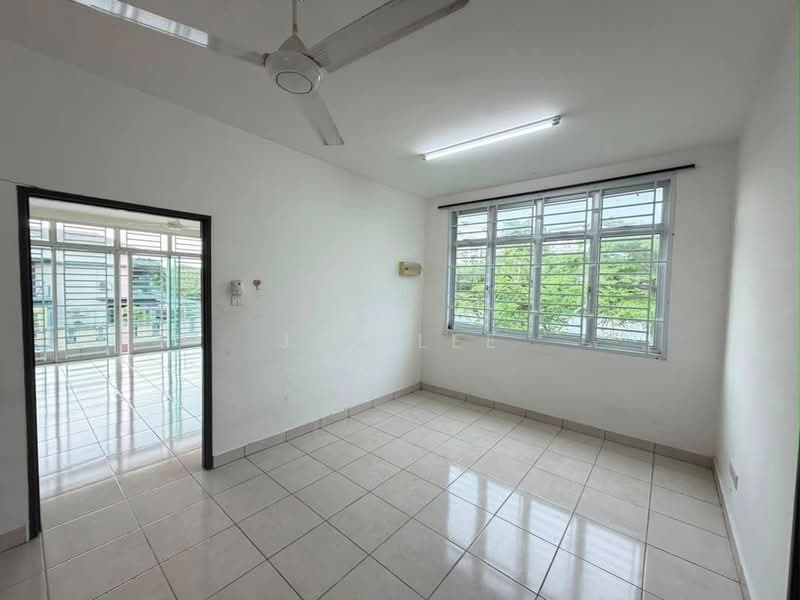 2-storey Terraced House for Sale in Bandar Uda Utama (Johor Bahru) - Jaz Lee - PropertyGuru.com.my