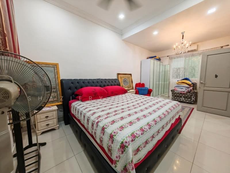 Semi-Detached House for Sale in Taman Melawati (Ulu Kelang) - Shaziery Iskandar - Bedroom - PropertyGuru.com.my