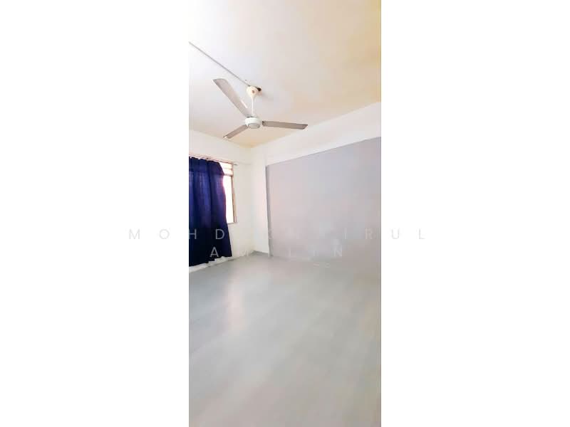 Flat for Sale at Desa Mentari Flat (Block 1) - Mohd Khairul Amilin - Interior - PropertyGuru.com.my
