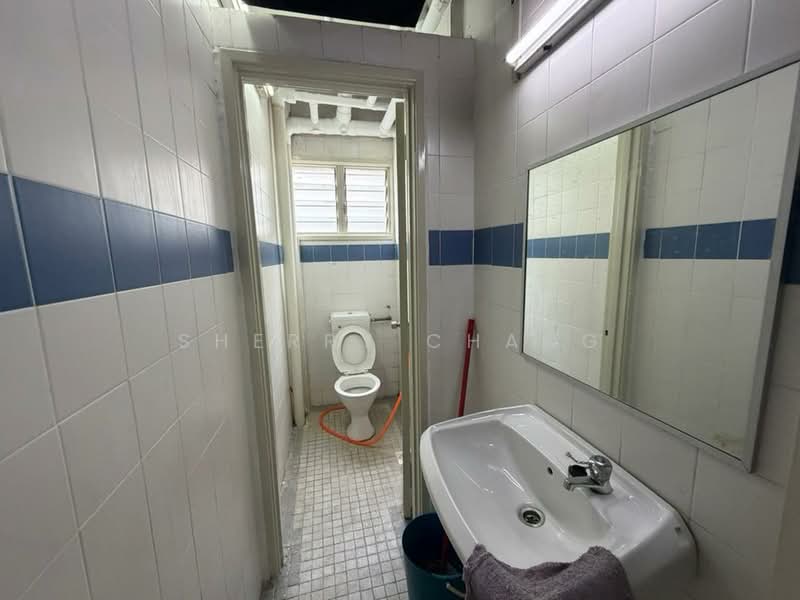 Pejabat untuk Disewa di Bandar Sri Damansara (Selangor) - Sherry Chang - Bathroom - PropertyGuru.com.my