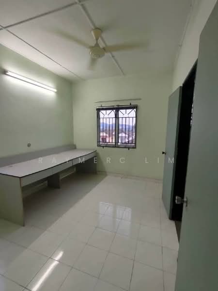 Semi-Detached House for Sale in Bandar Country Homes (Rawang) - Raymerc Lim - Interior - PropertyGuru.com.my