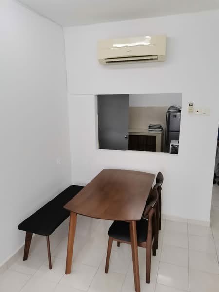 Kondominium untuk Disewa di Angkasa Condominiums - Ryan Low - Dining Room - PropertyGuru.com.my