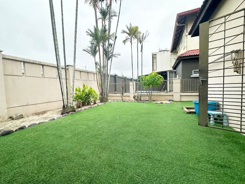Rumah Berkembar untuk Dijual di Tropicana Golf and Country Resort (Tropicana) - Vincent Liaw - Garden - PropertyGuru.com.my
