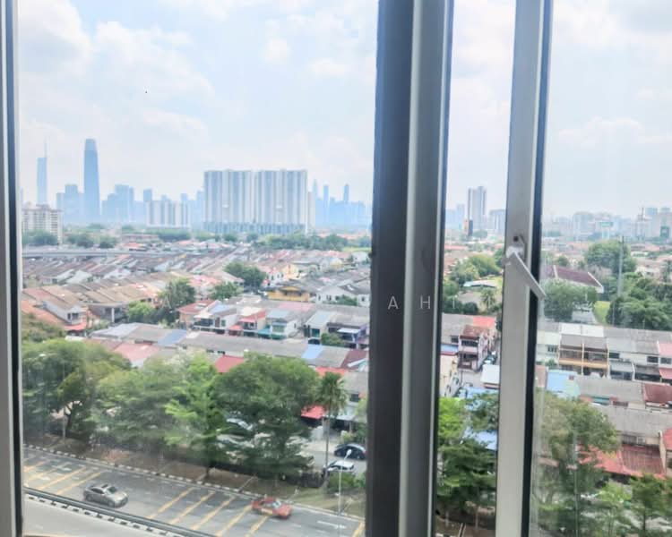 Servis Apartment untuk Dijual di Axis SoHu @ Axis Pandan - Azli Ibrahim - View - PropertyGuru.com.my