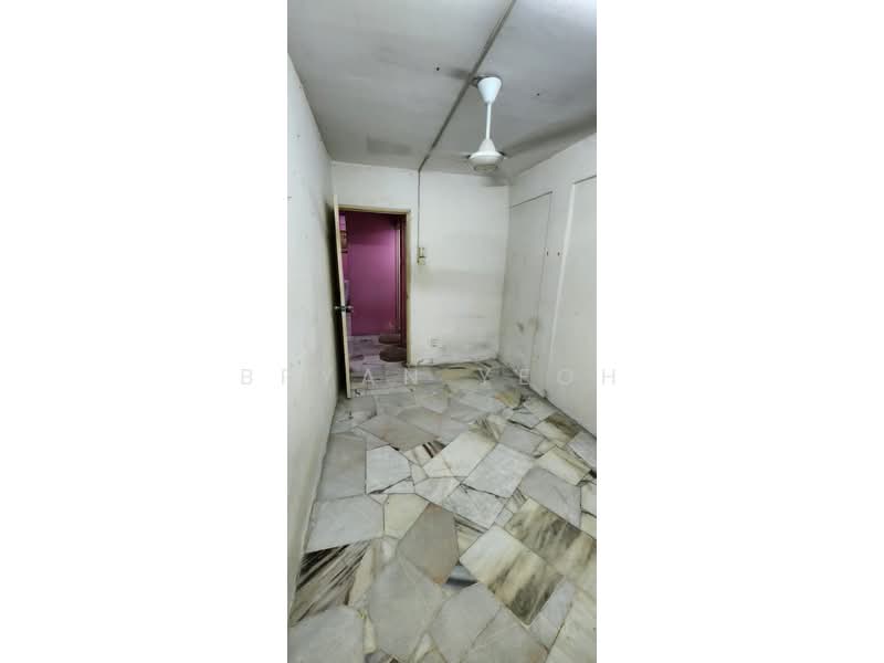 Rumah Flat untuk Dijual di Flat PKNS Section 7 - Bryan Yeoh - Interior - PropertyGuru.com.my