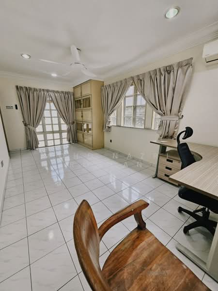 Rumah Berkembar untuk Dijual di Seksyen 9 (Shah Alam) - Mohd Nazri Roslan - PropertyGuru.com.my