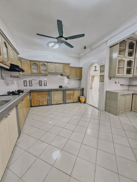 Rumah Berkembar untuk Dijual di Seksyen 9 (Shah Alam) - Mohd Nazri Roslan - PropertyGuru.com.my
