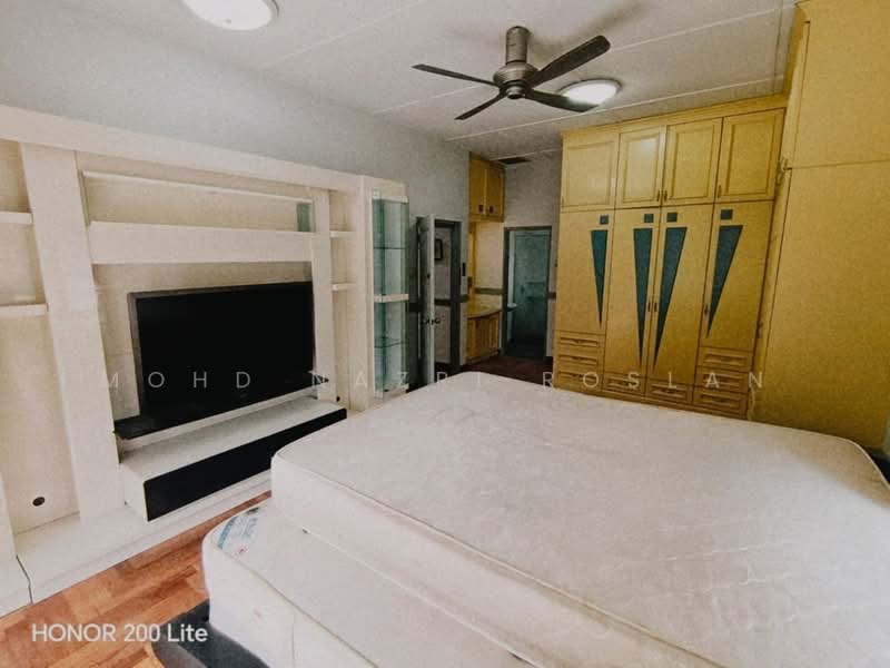 Rumah Berkembar untuk Dijual di Seksyen 9 (Shah Alam) - Mohd Nazri Roslan - PropertyGuru.com.my