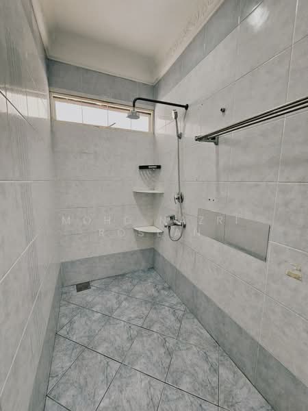 Rumah Berkembar untuk Dijual di Seksyen 9 (Shah Alam) - Mohd Nazri Roslan - PropertyGuru.com.my