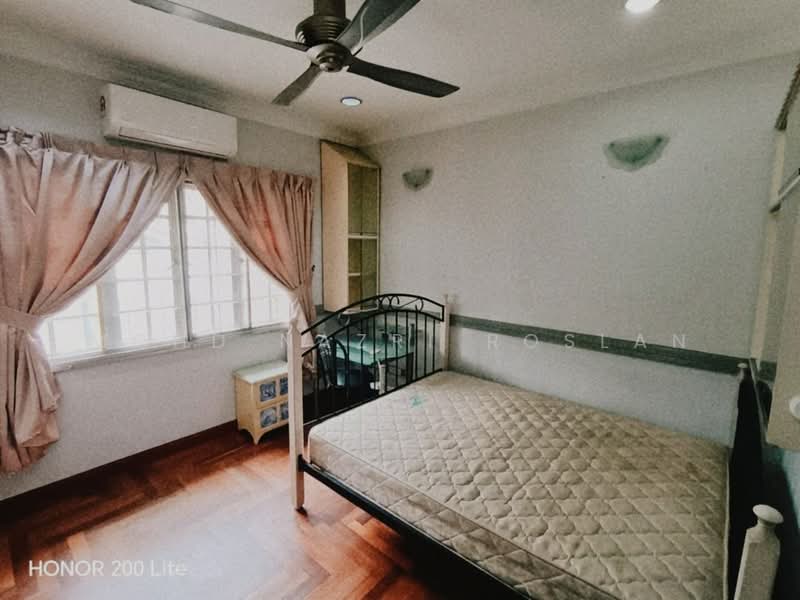 Rumah Berkembar untuk Dijual di Seksyen 9 (Shah Alam) - Mohd Nazri Roslan - PropertyGuru.com.my