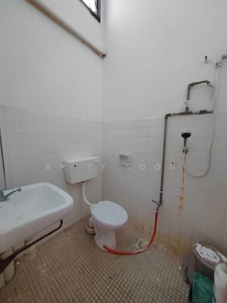 Terraced House for Sale in Alam Damai (Cheras) - Katty Soon - Bathroom - PropertyGuru.com.my