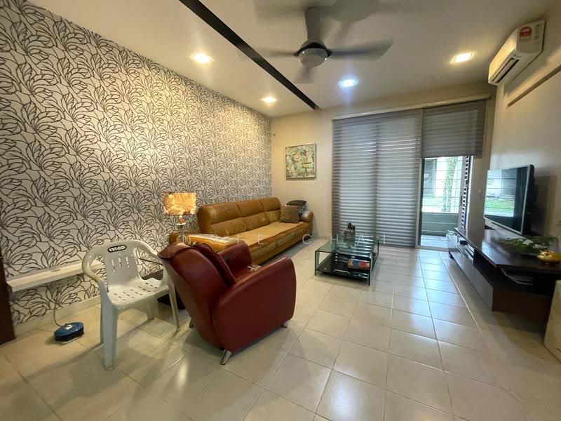 Townhouse for Sale in Sunway Damansara (Kota Damansara) - Angie Chai - Living Room - PropertyGuru.com.my