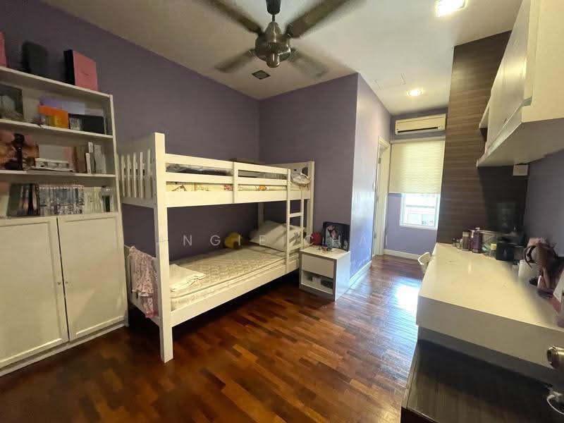 Townhouse for Sale in Sunway Damansara (Kota Damansara) - Angie Chai - Bedroom - PropertyGuru.com.my