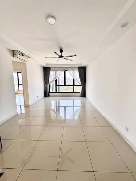 Servis Apartment untuk Disewa di Tuan Residency - Edward Yap - Living Room - PropertyGuru.com.my