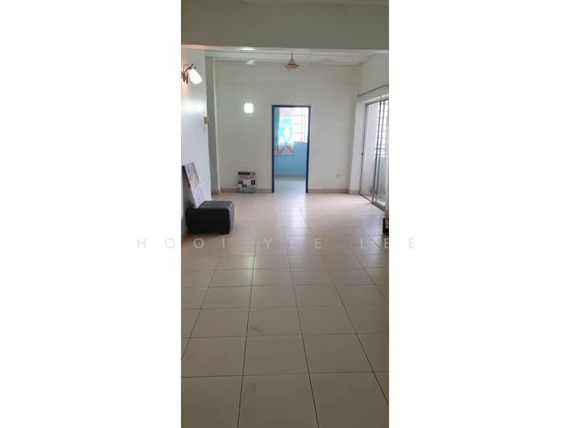 Apartment for Sale at Sri Impian Apartment - Hooi Yee Lee - PropertyGuru.com.my