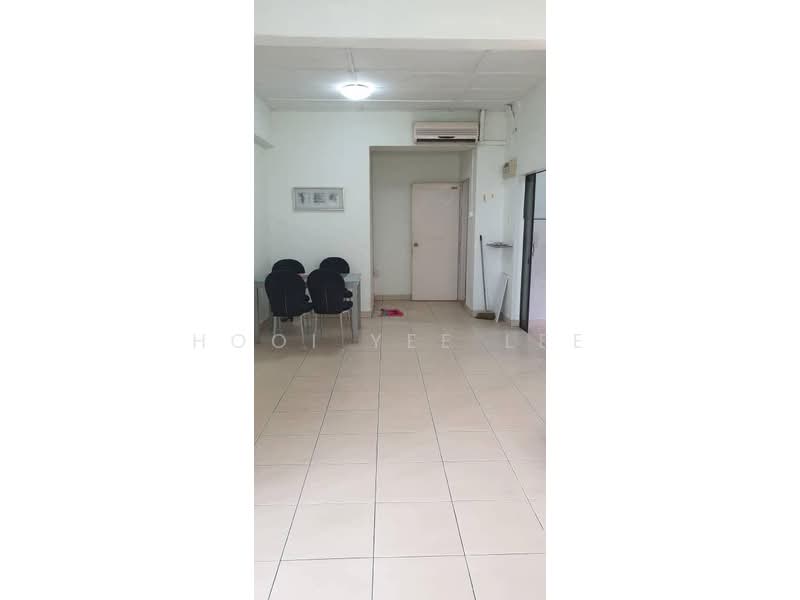 Apartment for Sale at Sri Impian Apartment - Hooi Yee Lee - PropertyGuru.com.my