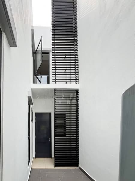 Rumah Teres 2.5 Tingkat untuk Dijual di Taman Melawati (Ulu Kelang) - Shaziery Iskandar - Exterior - PropertyGuru.com.my